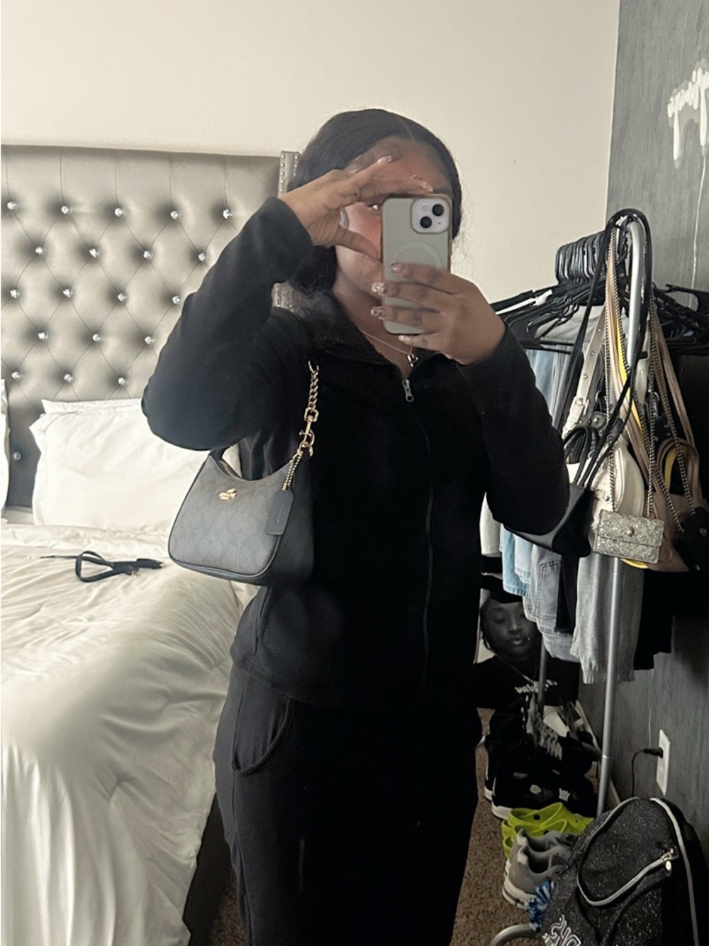 Coach Shoulder Bag - Picture 7 of 7